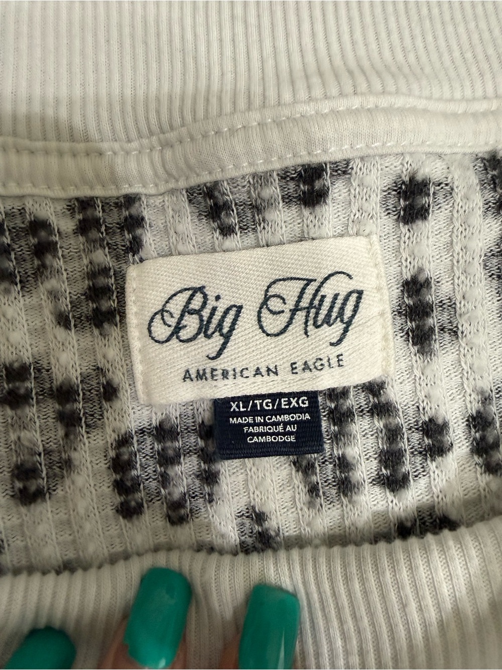 American Eagle Big Hug Waffle Knit Pullover - White and Black - Picture 2 of 2